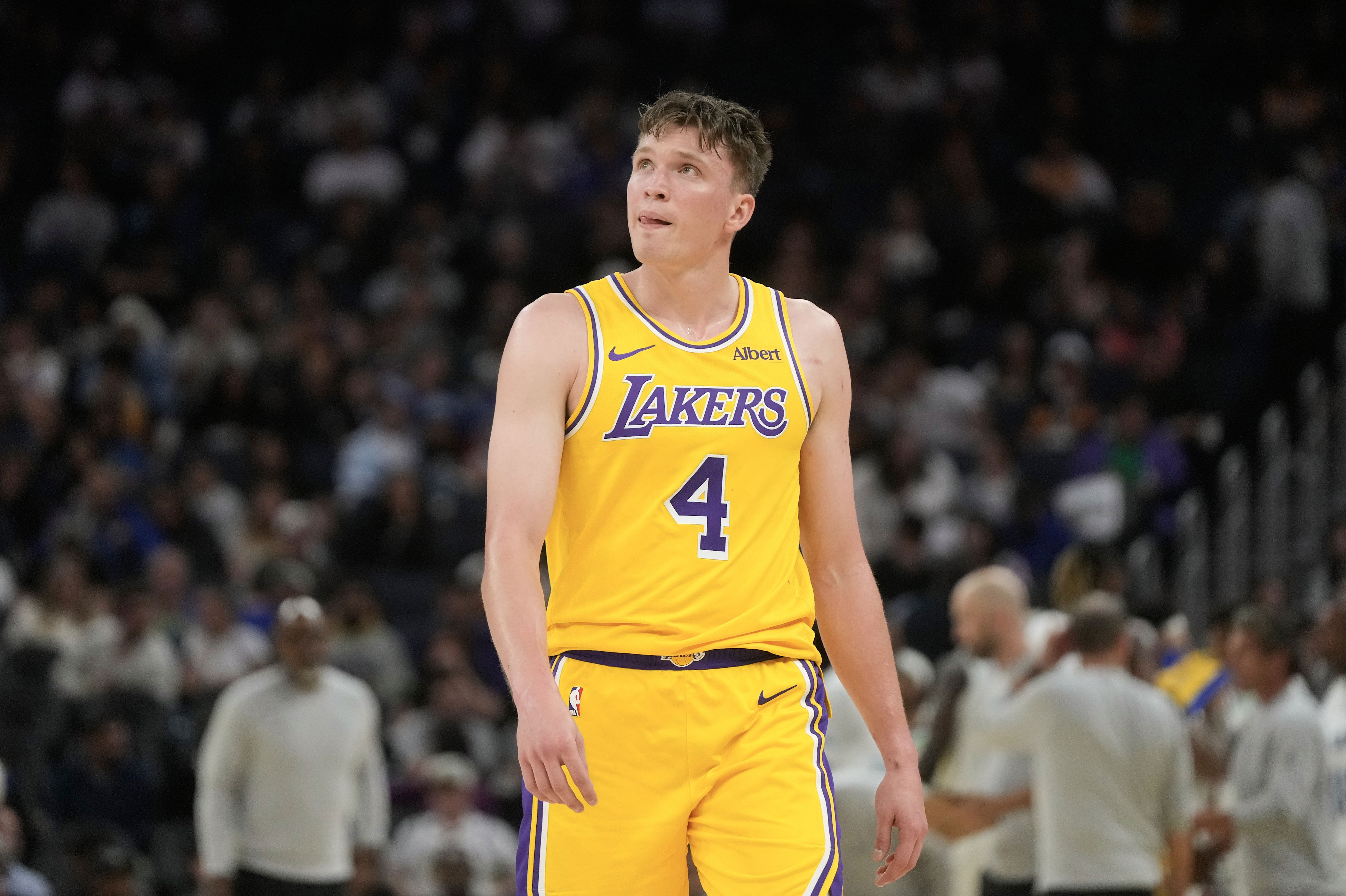 Knicks sign Dalton Knecht after Lakers give up on sharpshooter
