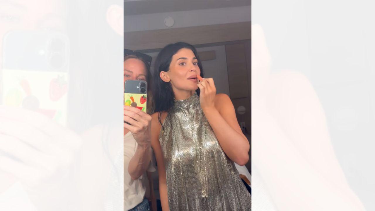 Kylie Jenner wears just a robe in stunning behind-the-scenes snap from ...