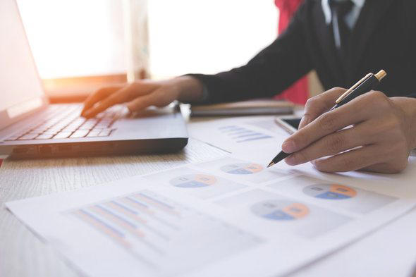 What is a certified financial planner™ (CFP®)?