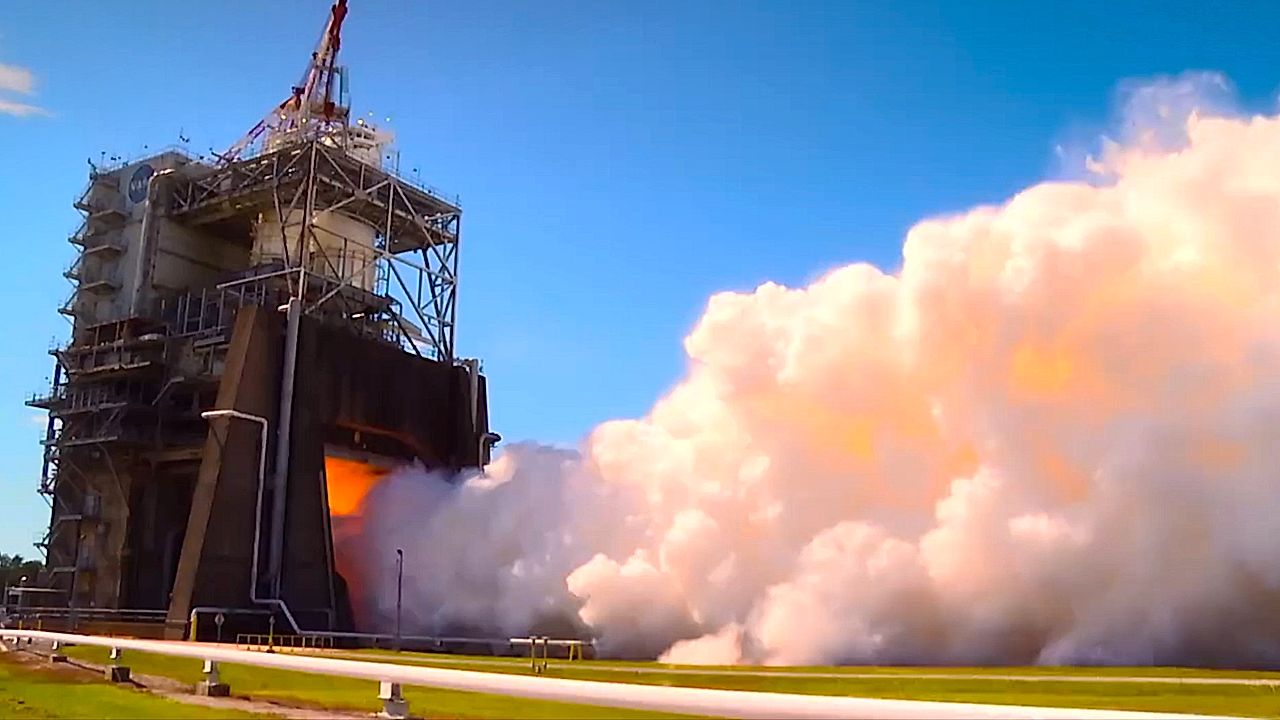 NASA engine hot-fire test lights up Mississippi sky ahead of future ...