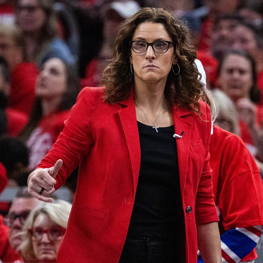 Fever firing GM Amber Cox could spell trouble for Stephanie White