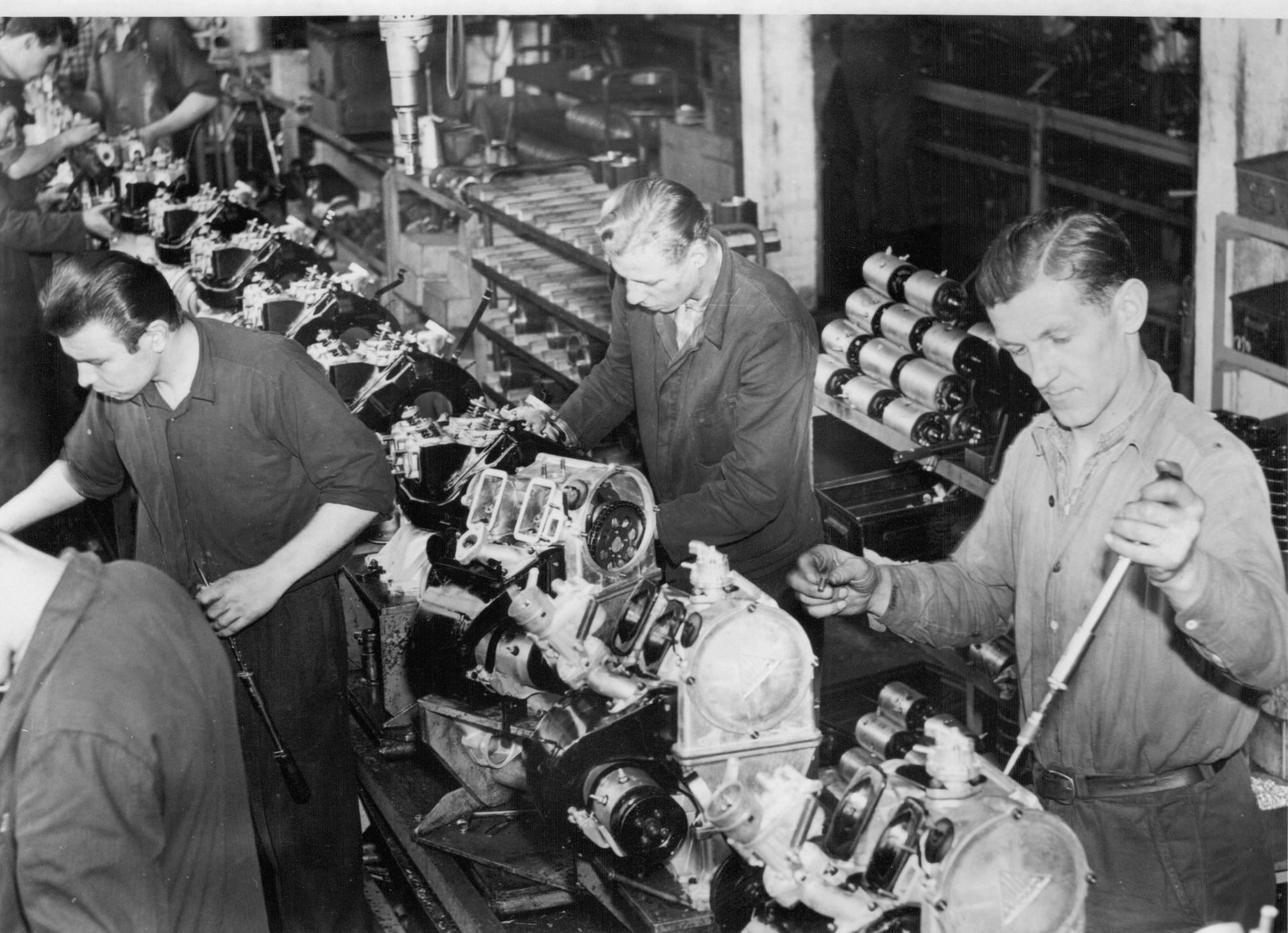 15 things that were normal on a car assembly line in 1965 that no plant ...