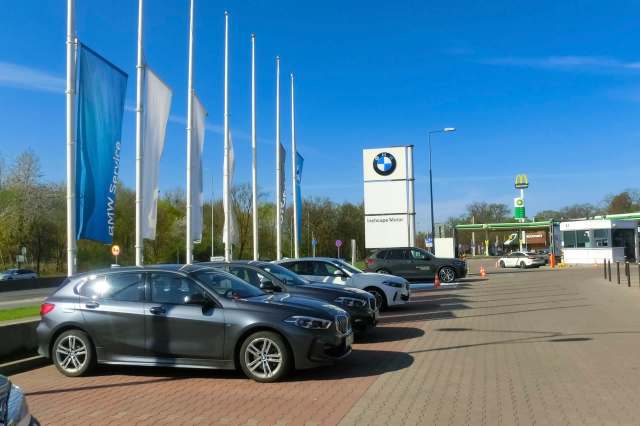 BMW X5 owner bought $5,000 extra engine coverage, then faced a repair ...