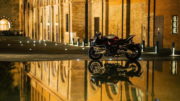 This Bimota has an insane design that somehow makes complete sense, but ...