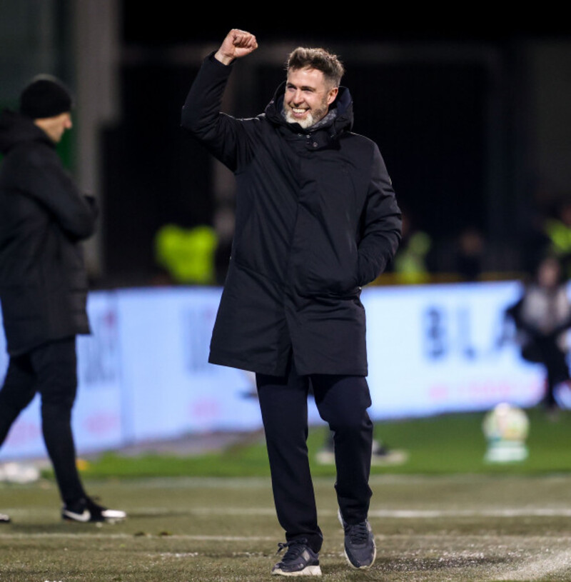 Shamrock Rovers put on a show to be crowned League of Ireland champions ...