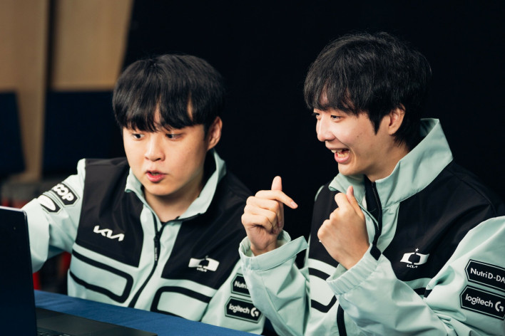 DK secures thrilling comeback victory against G2