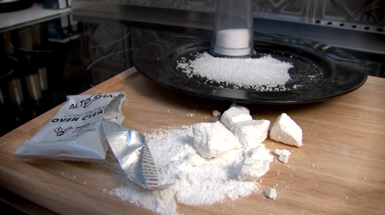 Nearly $1M suit filed after 50+ Tigard students served oven cleaner at ...