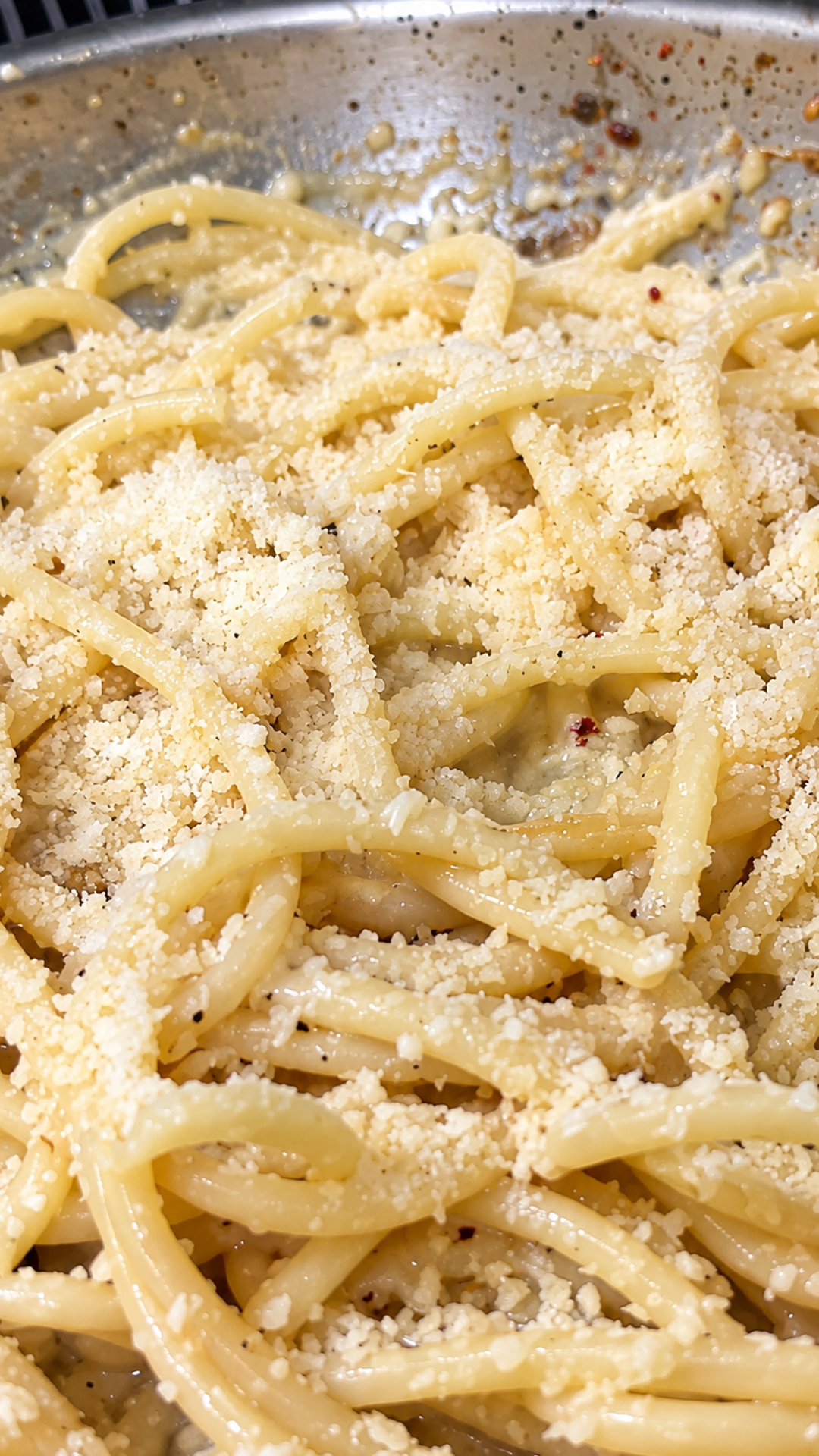 Creamy parmesan pasta sauce without any cream cheese
