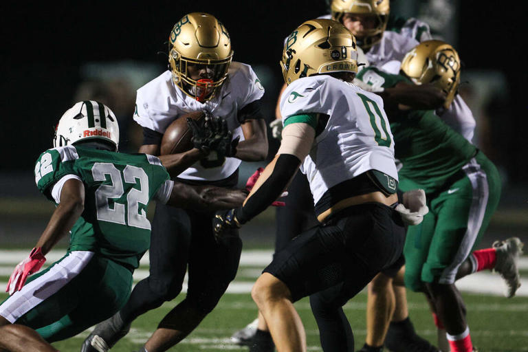High school football live scores, schedule from week 10 Midlands games