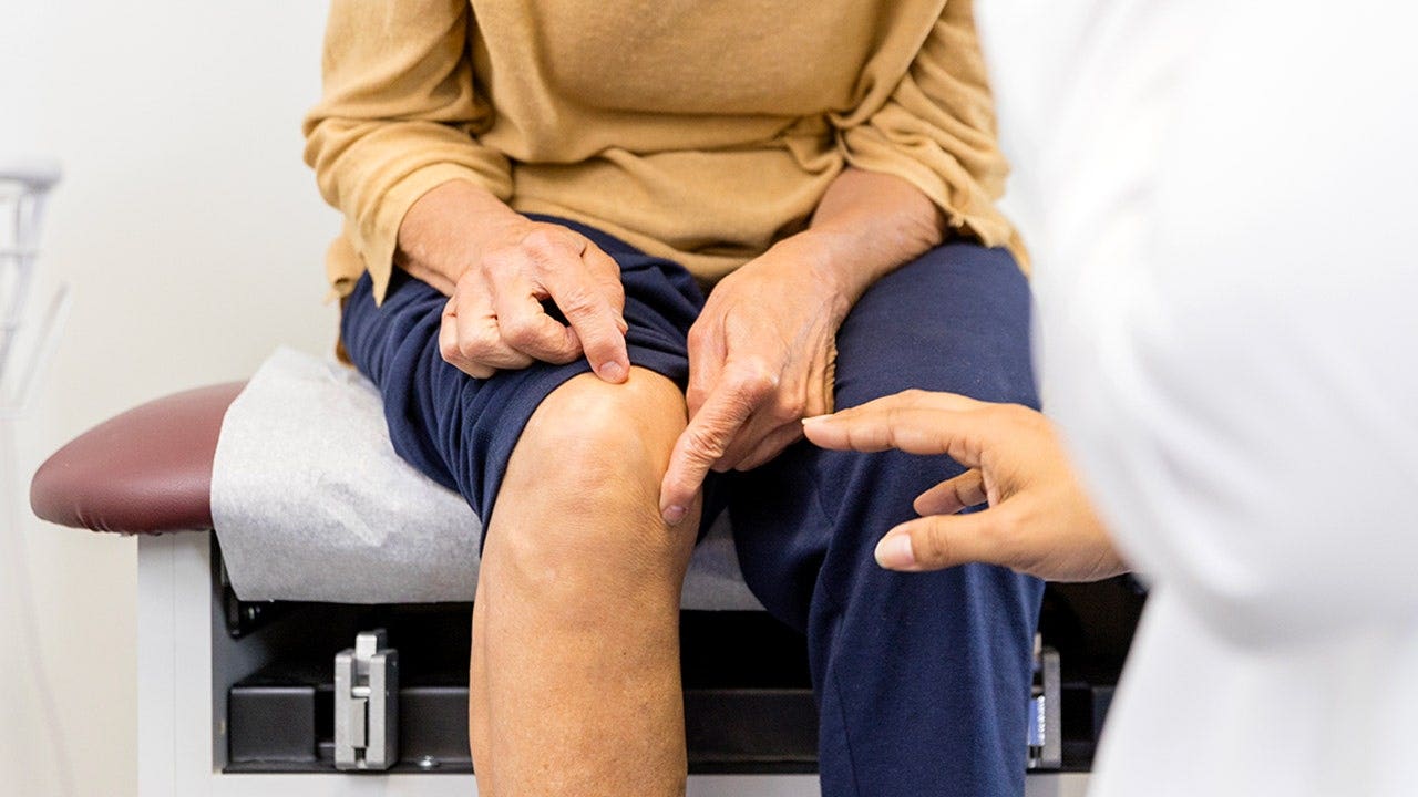 Knee treatment without surgery offers lasting pain relief for 80% of ...