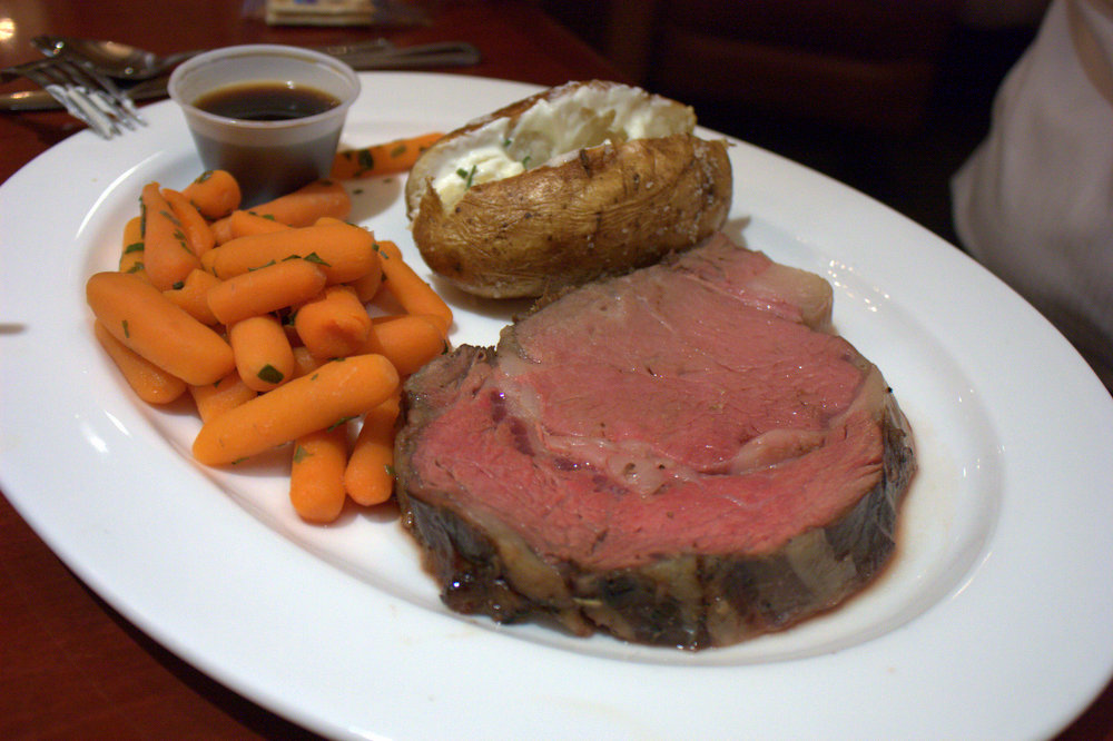 Prime rib recipes that turn Christmas dinner into a steakhouse night ...
