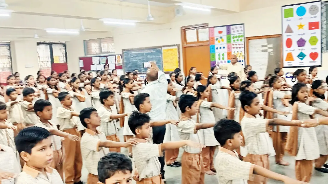 BMC urges Mumbai students to celebrate eco-friendly Diwali, avoid ...