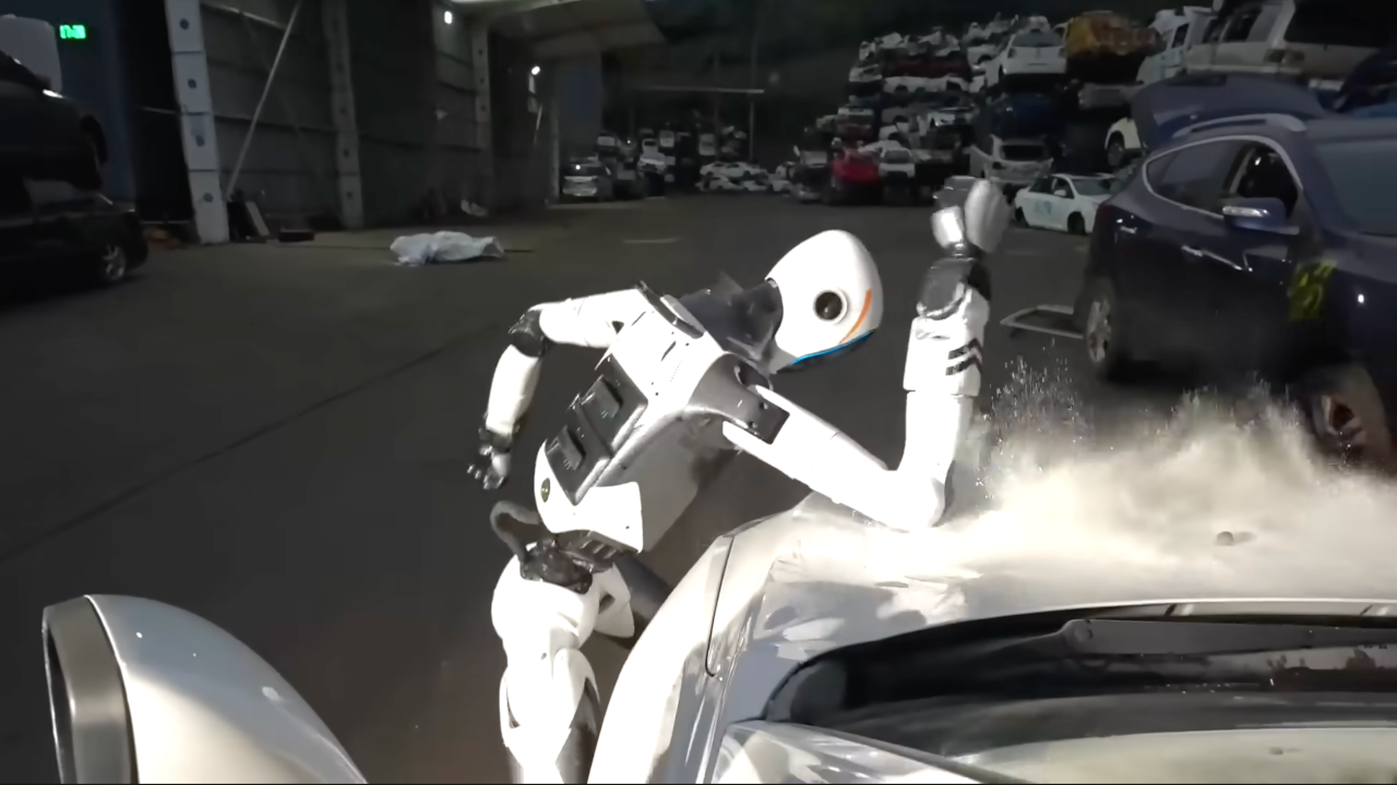 Kung fu humanoids are real: Chinese enterprise unveils the first ever ...