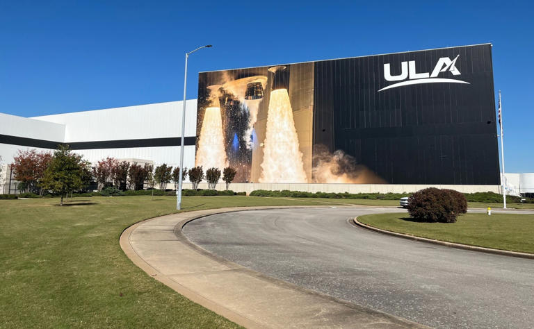 North Alabama plant to build upper rocket stage for future NASA lunar ...