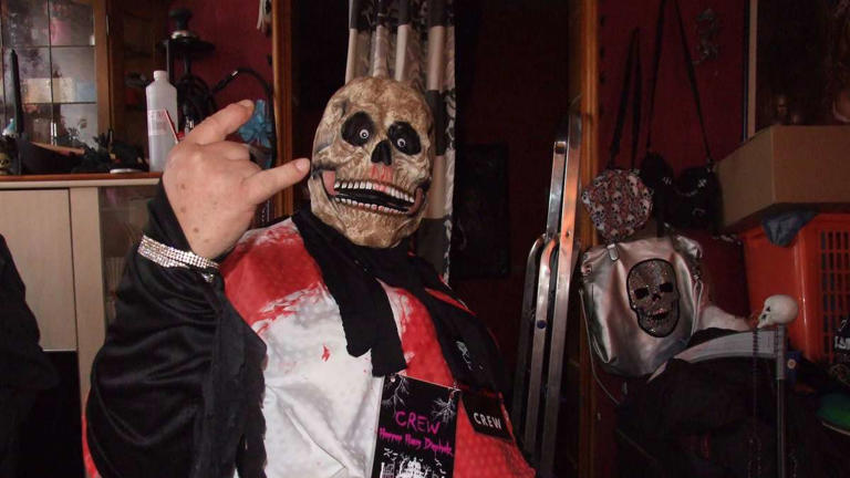 Reporterin als Cosplayerin im Horror-Haus Diepholz unterwegs