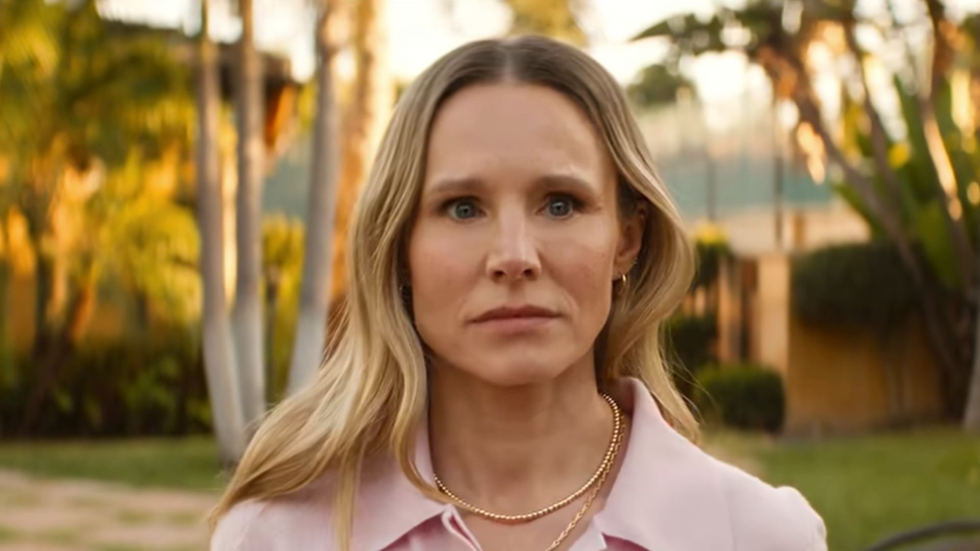 Dax Shepard sneaks around when wife Kristen Bell is away. The results ...