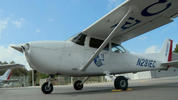 ECSU opens $8.1 million flight training center in Currituck County