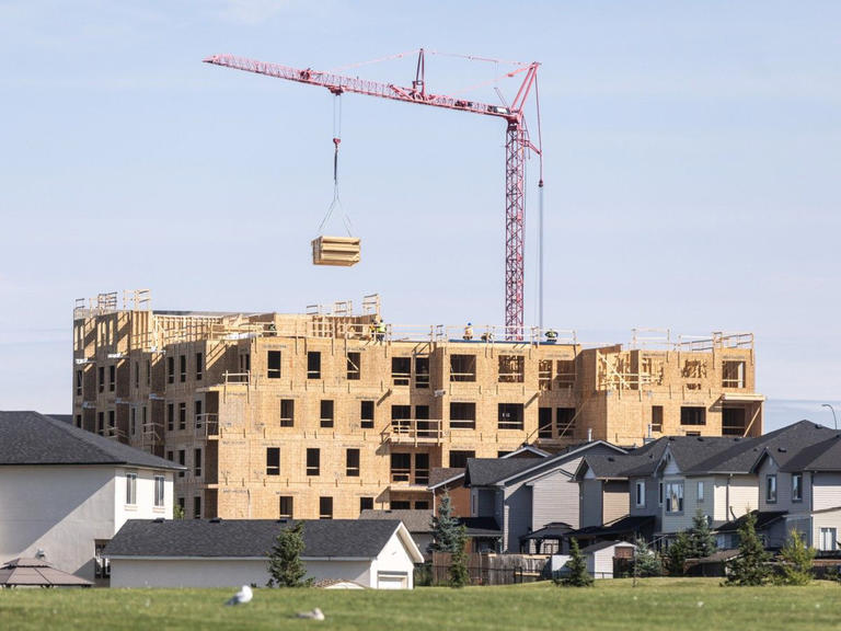 Calgary housing affordability still out of reach for prospective buyers