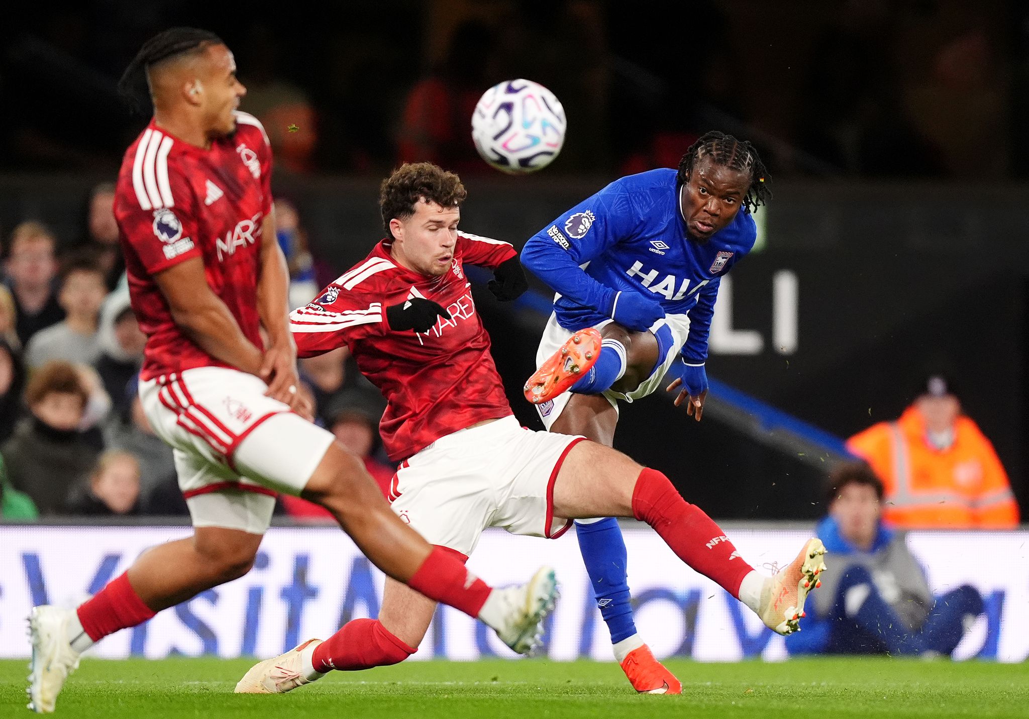 Liam Delap misfires on Ipswich return as Nottingham Forest draw