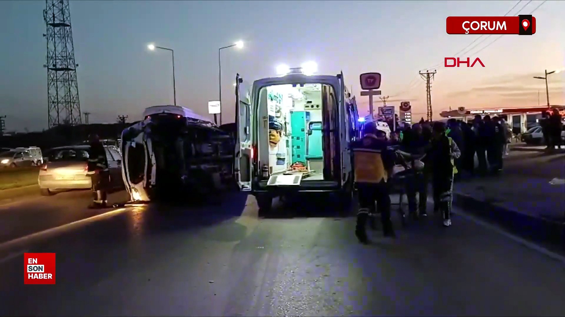 Çorum'da ambulans ile otomobil çarpıştı: LPG tankı yola savruldu