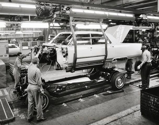 15 things that were normal on a car assembly line in 1965 that no plant ...