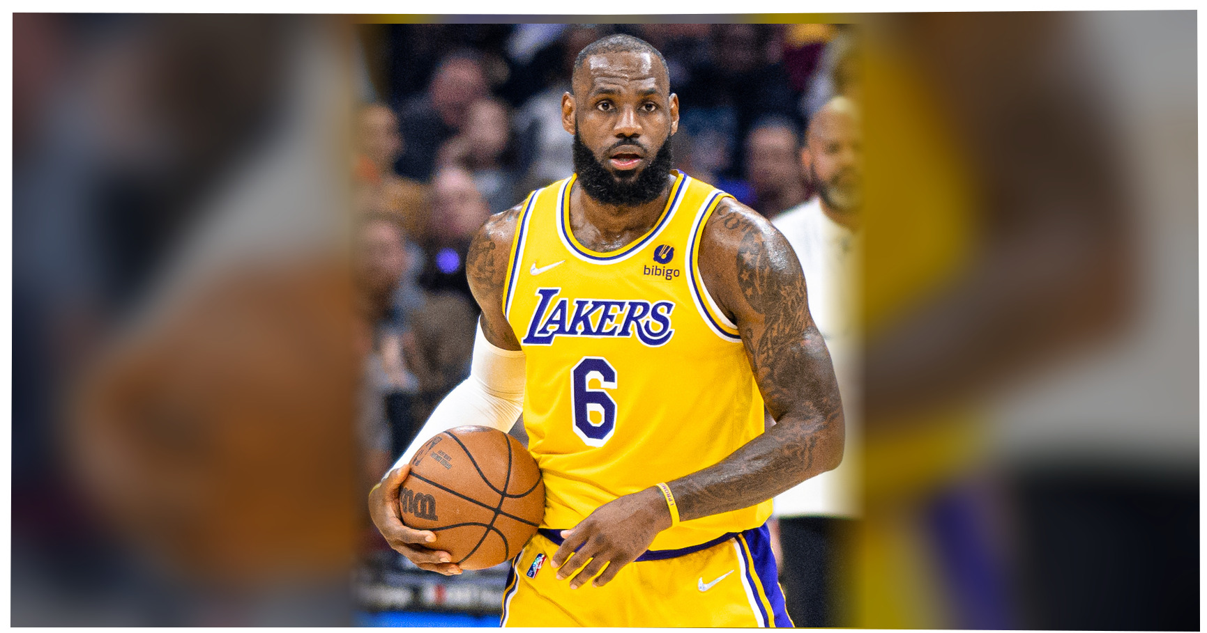 LeBron James’ first 76ers home game turns boos into a record 29-point ...