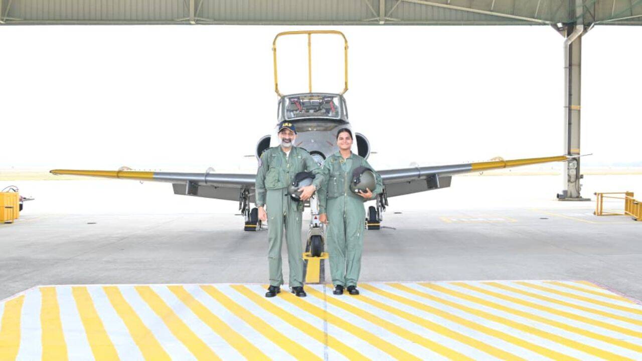 Before his final sortie with first trainer, IAF chief flew Kiran ...