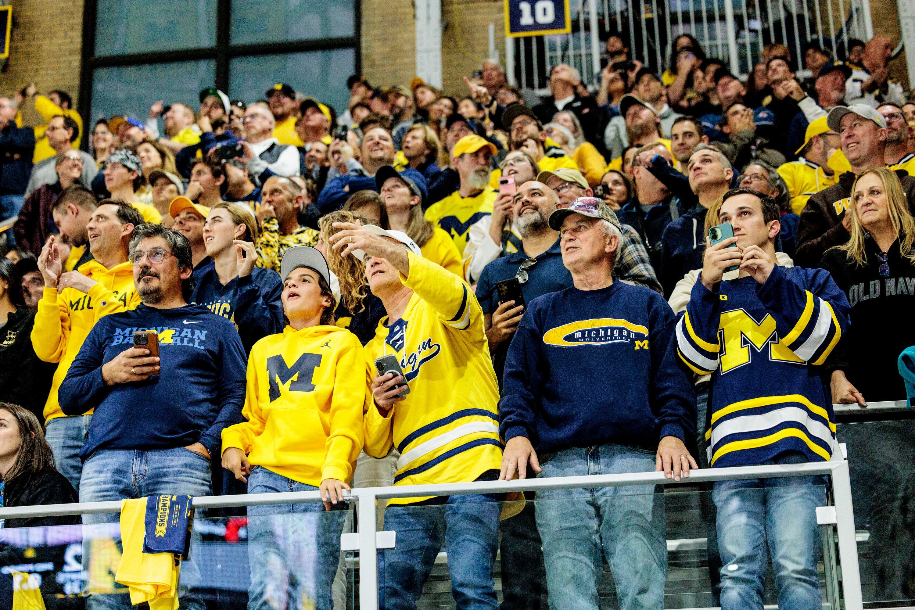 Photos: Michigan hockey beats Western Michigan with 0.1 seconds on the ...