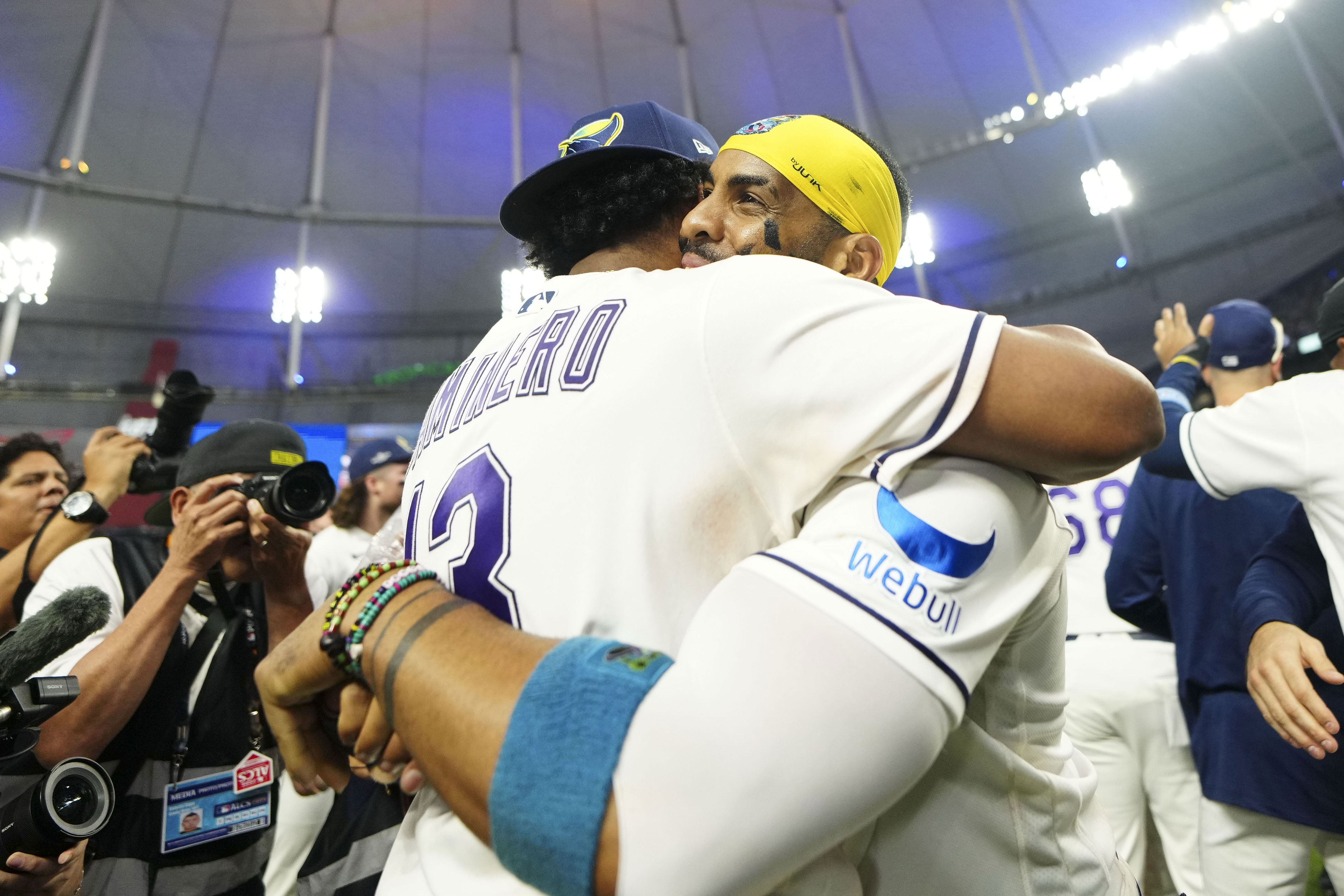 A new World Series champion, ticketing drama and WAGs: Your small talk ...