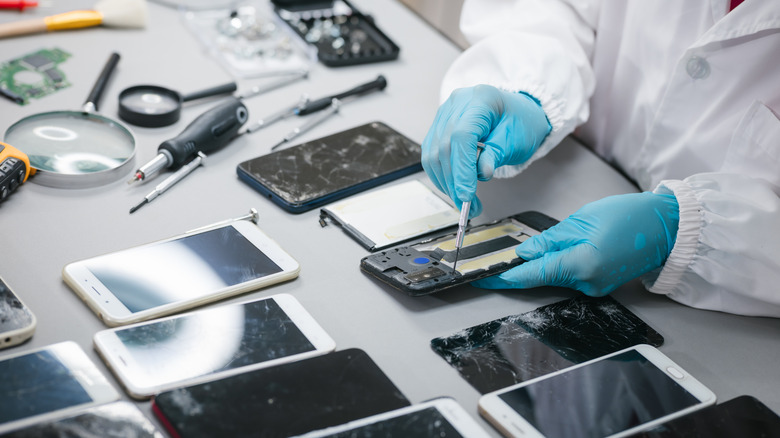 5 useful electronics you should buy refurbished