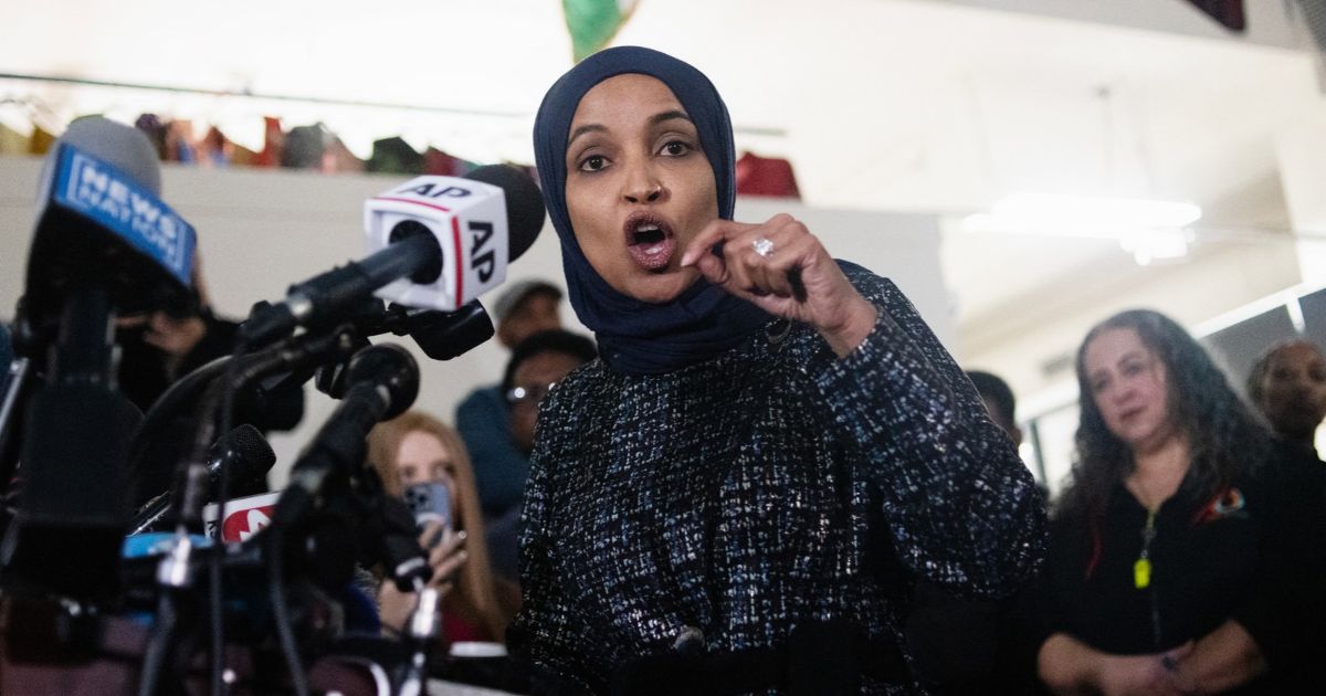 Watch: Reporters swarm 'Ilhan Omar' as she appears in public for first time since raid