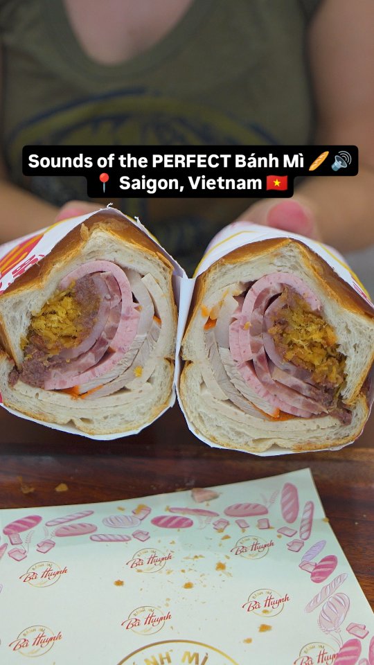 The sounds of preparing crispy bánh mì