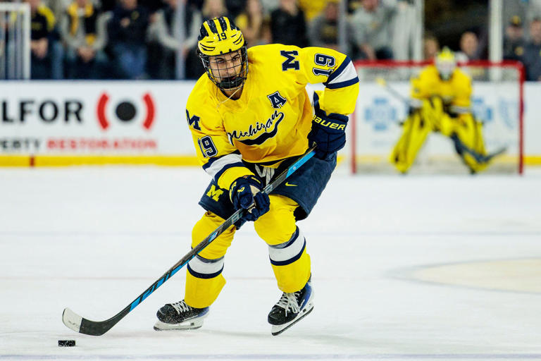 Photos: Michigan hockey beats Western Michigan with 0.1 seconds on the ...