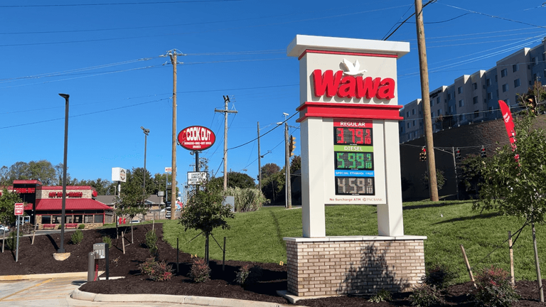 Wawa opens new location on Wards Road in Lynchburg