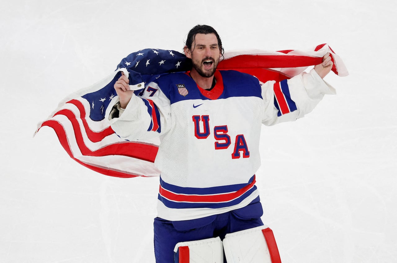 The Connor Hellebuyck era is over. Here's how the trade went down