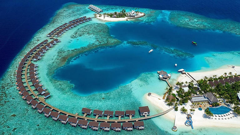 Sun, sand and snorkelling: A week in the Maldives on two stunning ...