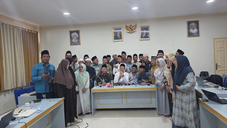 TGB ingatkan mahasiswa magister IAIH Pancor: tafsir Al-Qur’an harus ...