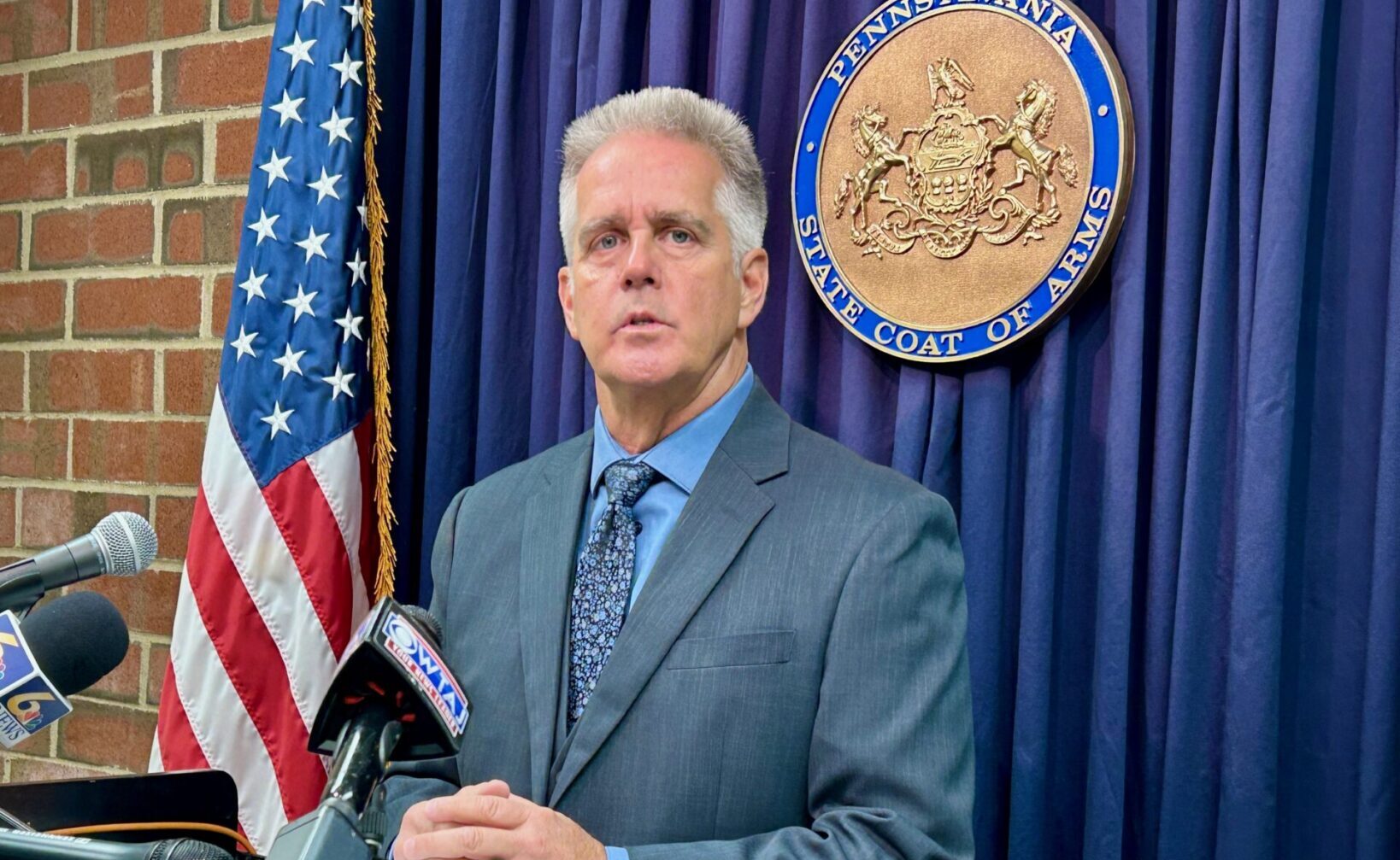 Conklin bill allowing inspector general officers to carry guns on duty ...