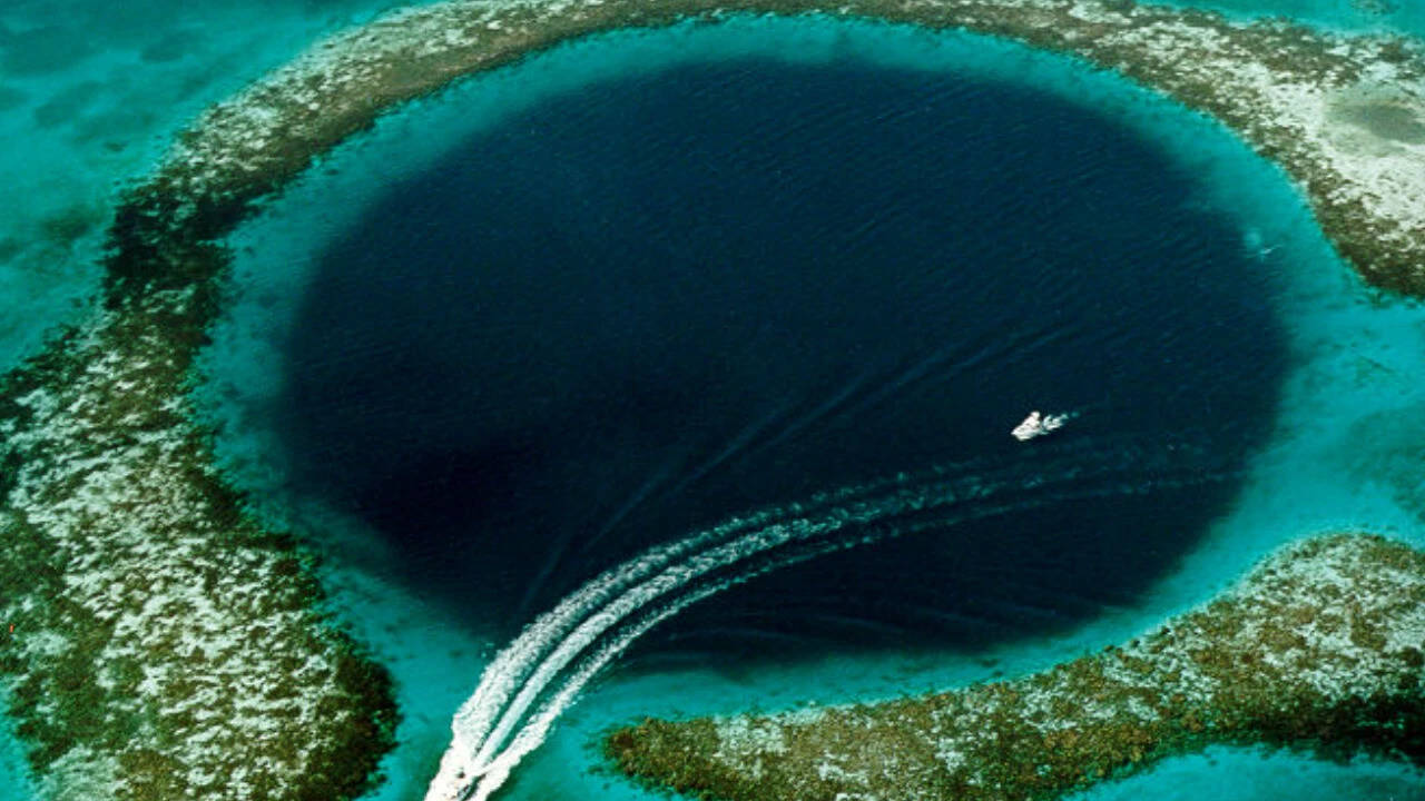Gaskell Blue Hole dive: Google Maps helps trace Cyclone Debbie shelter ...