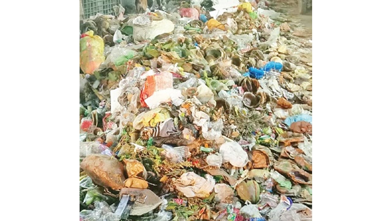 Immersion event leaves heaps of garbage in Cuttack