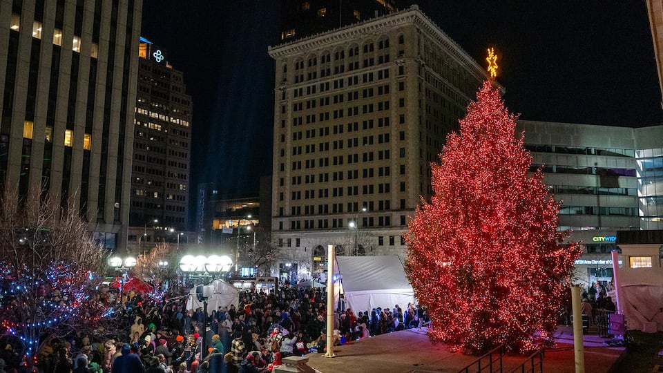 Dayton Holiday Festival announces date change, parade replacement