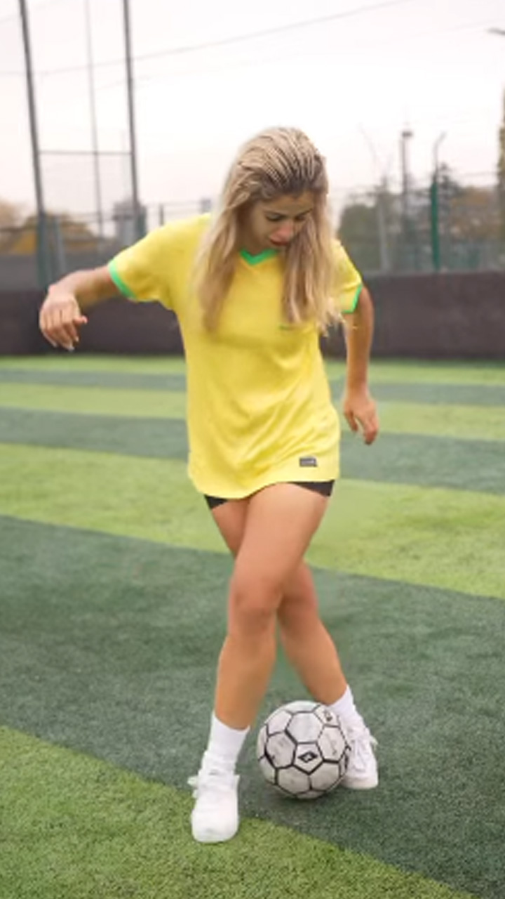 How to pull off the famous rainbow flick cleanly