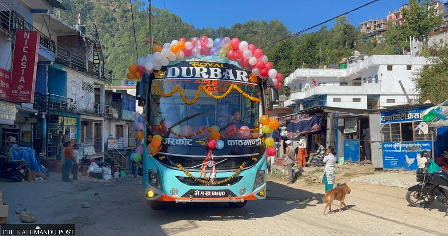 Modern night bus service begins between Jajarkot and Kathmandu