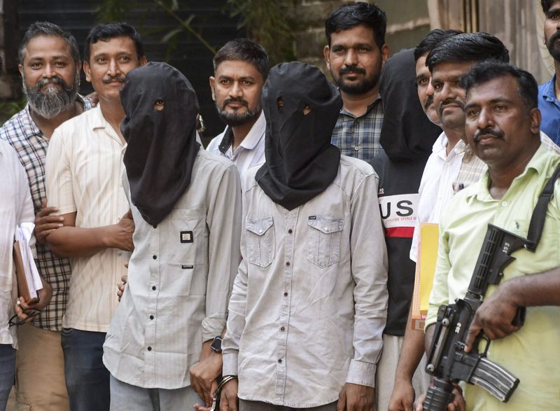 Tiger Shroff firing case: Handlers relayed TV news updates to shooters ...