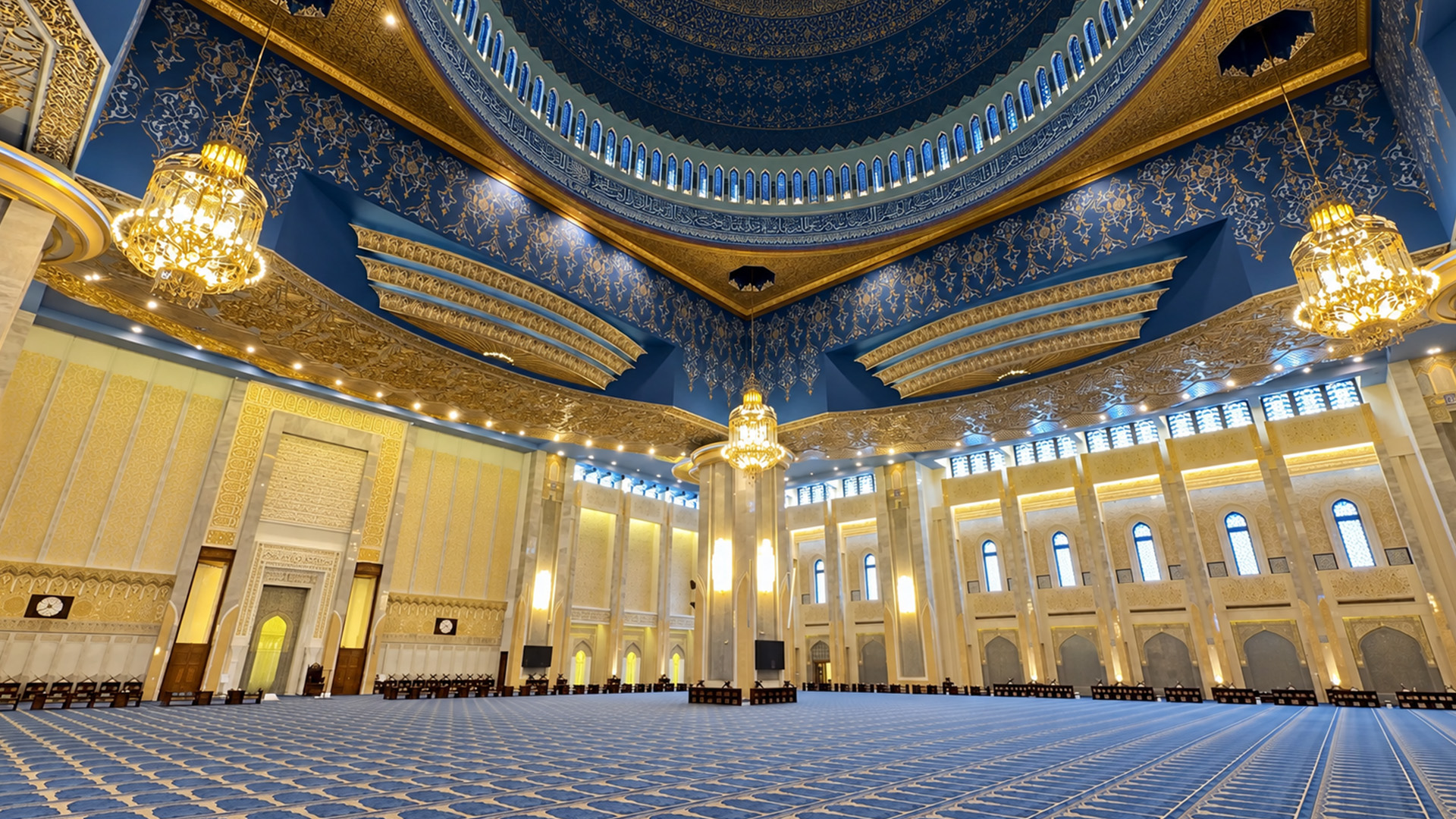 Stepping into Kuwait City’s blue and gold Grand Mosque