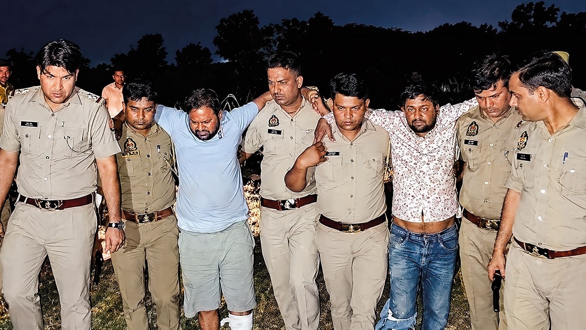 Police 'half encounters' | They aim to maim