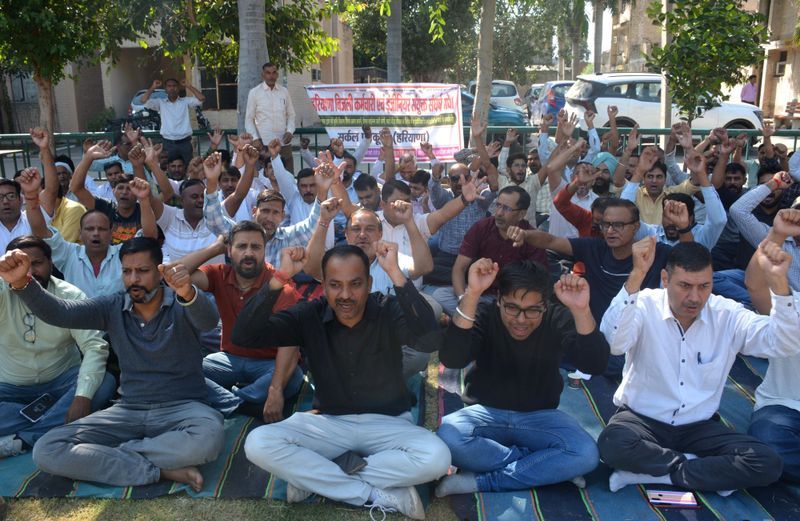 Haryana power employees call off strike after govt addresses concern ...