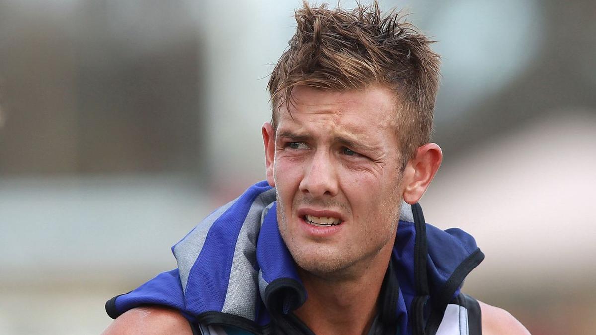 AFL world in shock following sudden death of former Port Adelaide player Daniel Stewart, aged 37