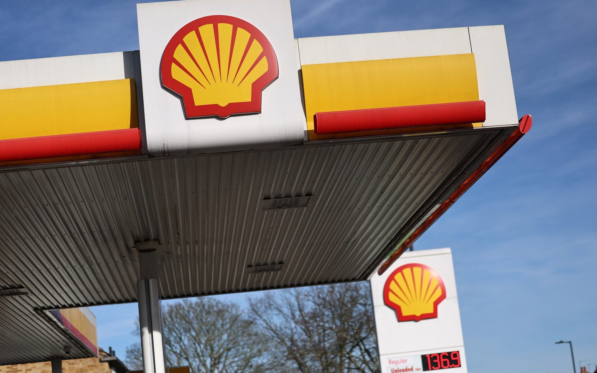 Greens use Lambeth council communications to attack Shell
