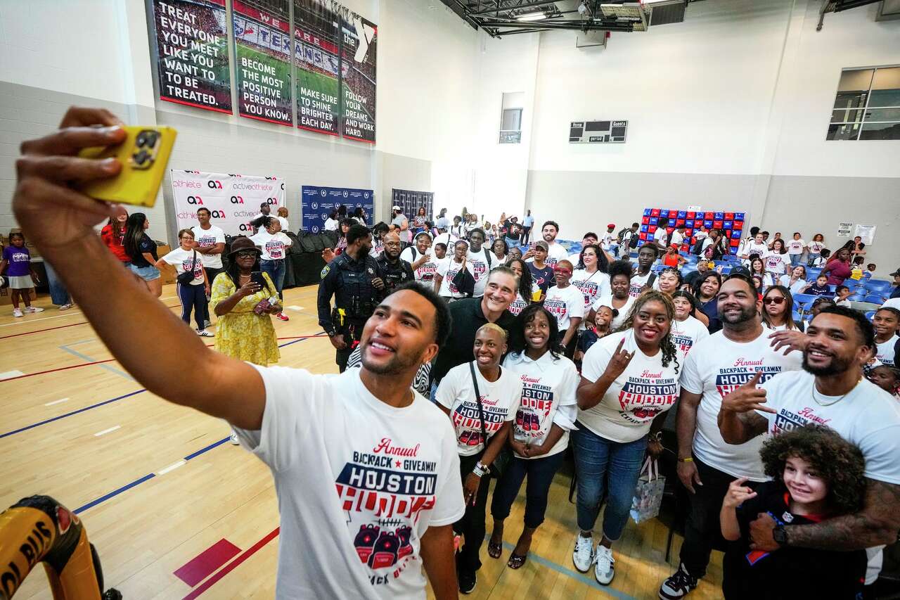 CJ Stroud Foundation starts clothing line to raise money for outreach ...